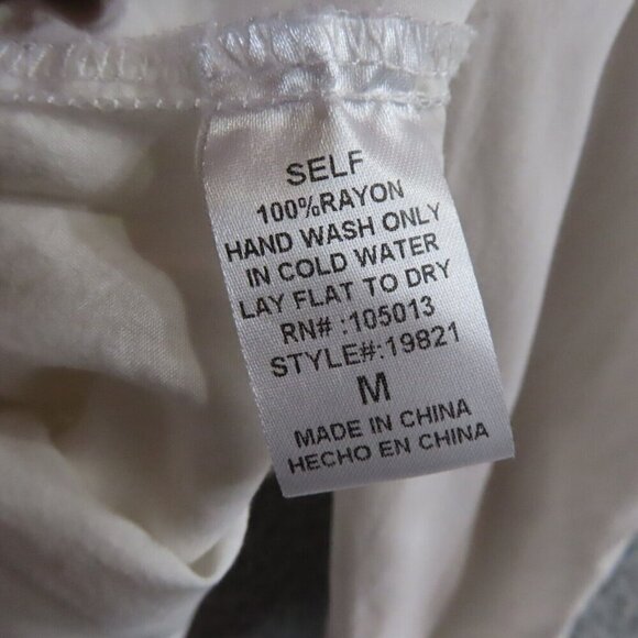 Savanna Jane Top Medium Embroidered Boho Long Sleeve Ruffles Blouse White - Picture 9 of 10